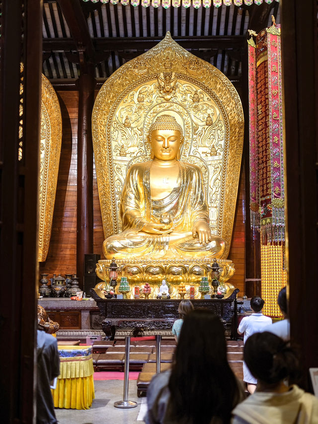 วัดดังเมืองกว่างโจวสุดอลัง Great Buddha Temple