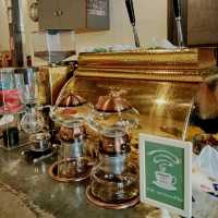 Le Trio Coffee: Vientiane's Hidden Gem for Coffee Lovers