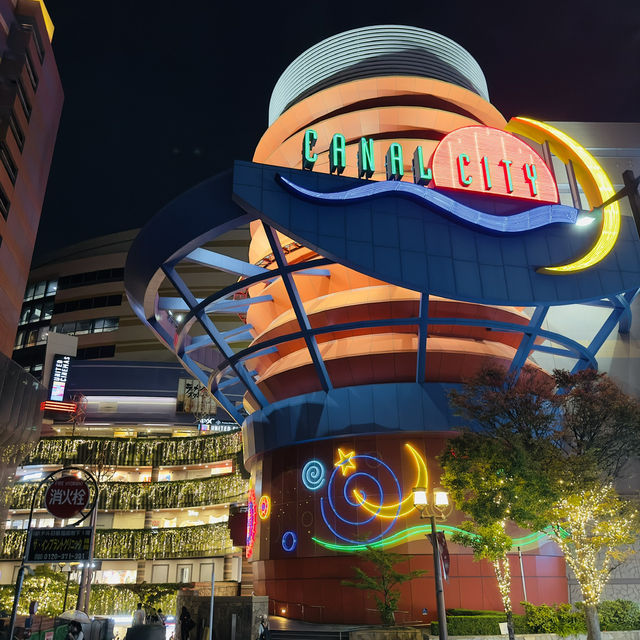 Canal City Chronicles: Where Shopping Meets Serenity in Hakata!