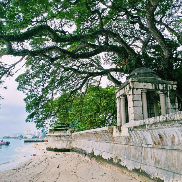 馬來西亞檳城喬治城絕美海濱沙灘🏖️景點:Viewing area，適合打卡拍照📸