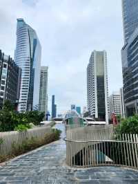 สวนเขียวกลางกรุงย่านสาทร