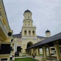  Majestic Sultan Abu Bakar Mosque: A Blend of History and Architecture
