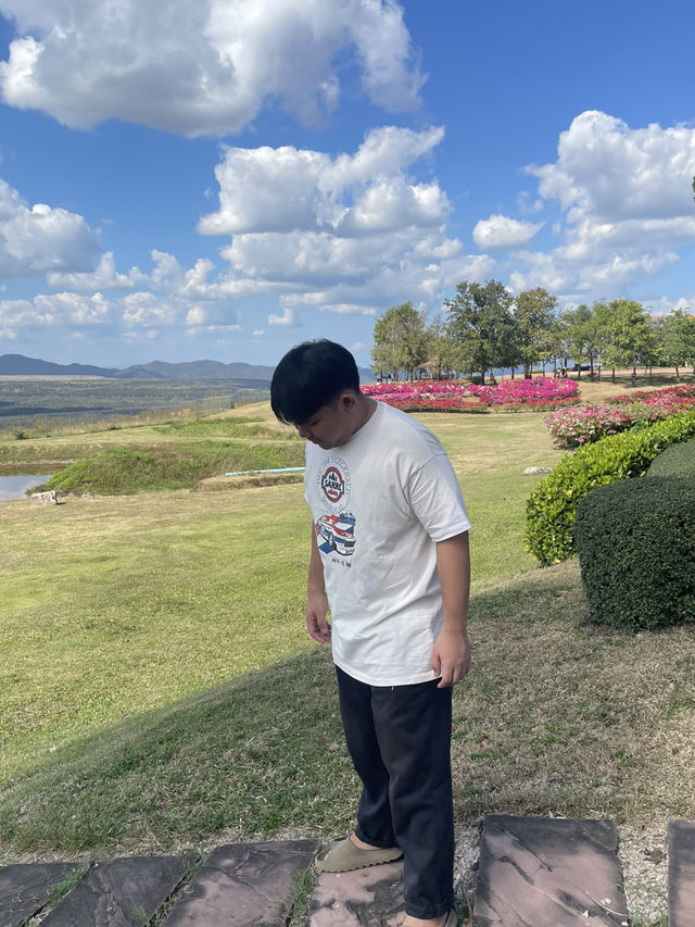 พักผ่อน กับครอบครัว 📍สวนเฉลิมพระเกียรติแม่เมาะ