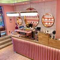 Lovely Tea Time at Salon de Louis