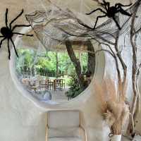 คาเฟ่ริมแม่น้ำแคว ใกล้จุดแลนมาร์คเมืองกาญ