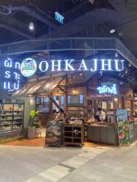 Ohkajhu เพราะรักเลยชวนกันไปทานผัก ❤️