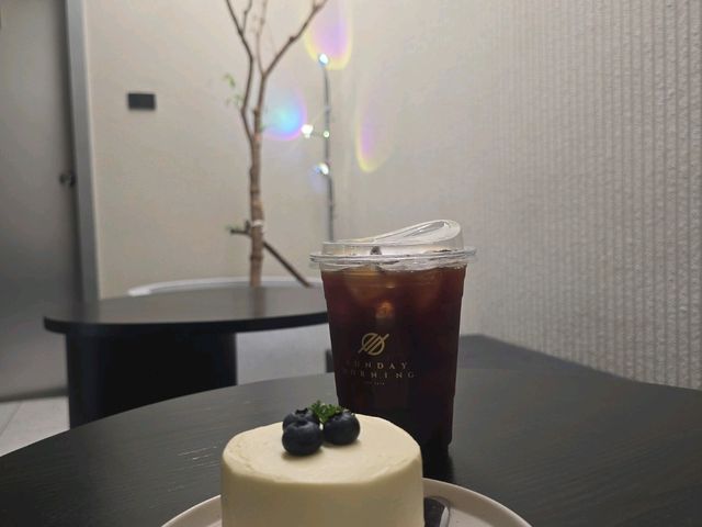 Sunday Morning Mae Sot 🍵🍰