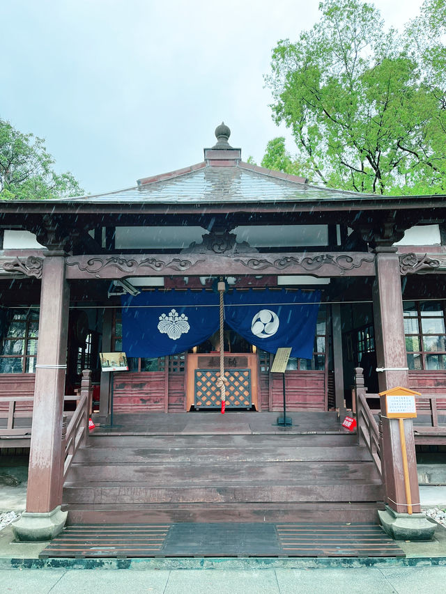 “Qingxiu Temple: A Timeless Sanctuary of Japanese Elegance in Taiwan”