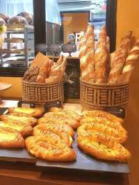ZURICH BREAD FACTORY, A COFFEE STOP YOU CANT RESIST IN LUANG PRABANG