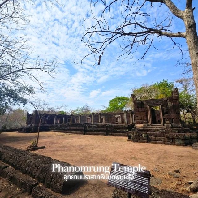 🌋อุทยานปราสาทหินเขาพนมรุ้ง Phanomrung Temple🌋