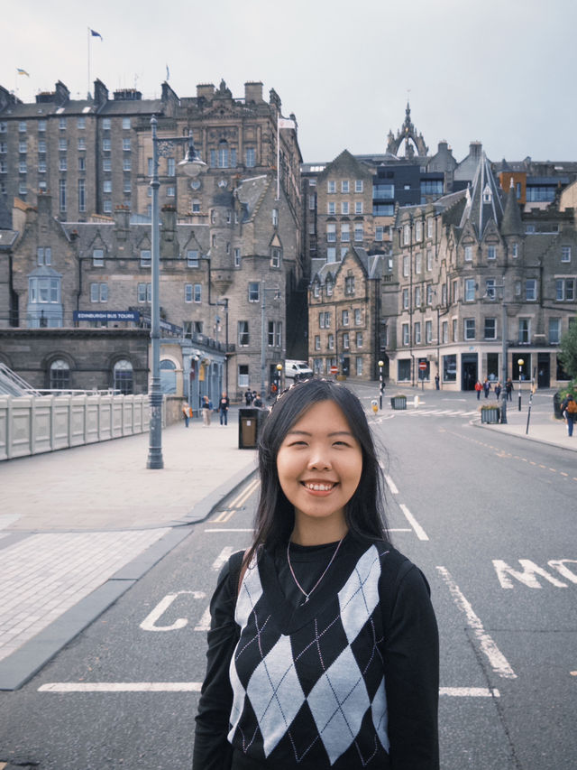  Lovely Edinburgh