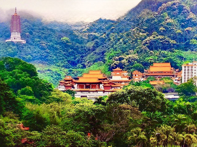 Hongfa Temple, Shenzhen - Serenity in the City