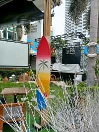 Dee Beach ริมหาดจอมเทียน