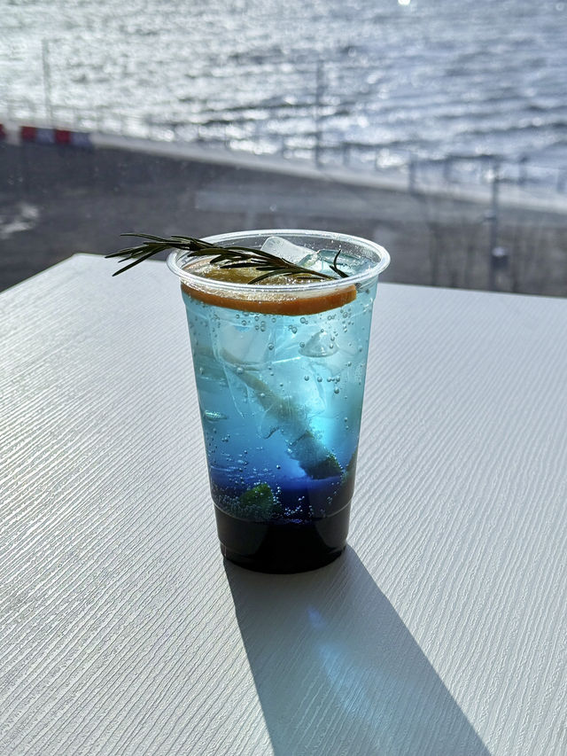 서울 근교 오션뷰 카페로 딱인 곳!💙