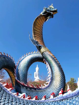 Phu Manorom Temple, Mukdahan