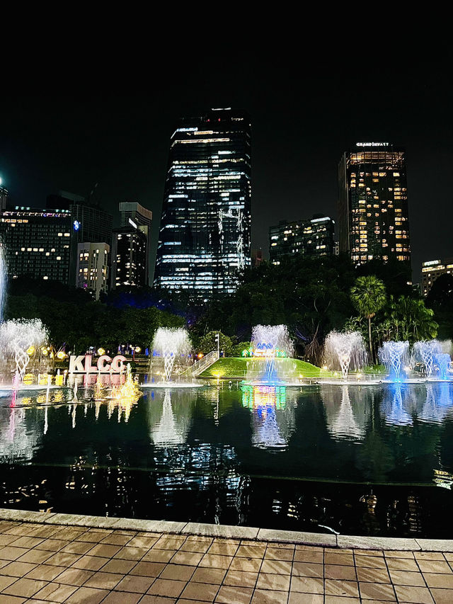 “KLCC Park: A Green Haven Beneath the Skyline”