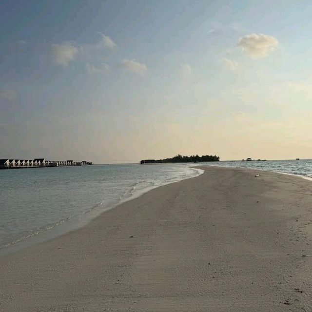 LUX South Ari Atoll*
