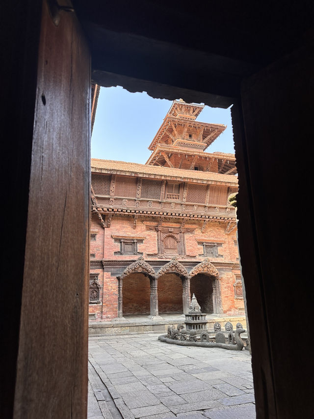 Best museum in Kathmandu city ( patan durbar museum)