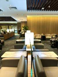 シンガポール　シンガポール観光　チャンギ空港T2 KrisFlyer Gold Loungeで過ごす！