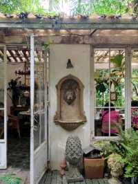Little Tree Garden Caféลิตเติ้ลทรี คาเฟ่สามพราน