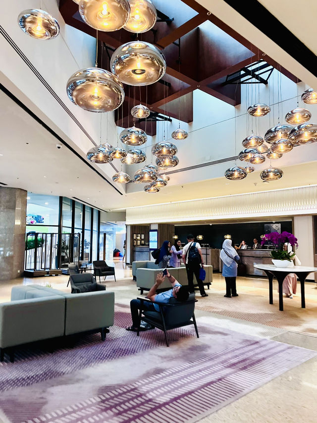 Hilton Kuching: Premier Riverside Hotel for Business and Leisure