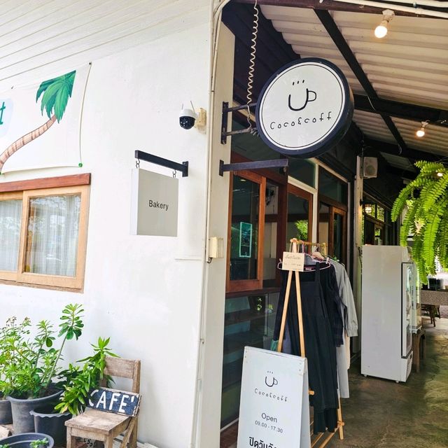 COCO MARKET - ตลาดทำเพราะชอบ