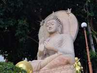 วัดแก่งกระจาน เพชรบุรี