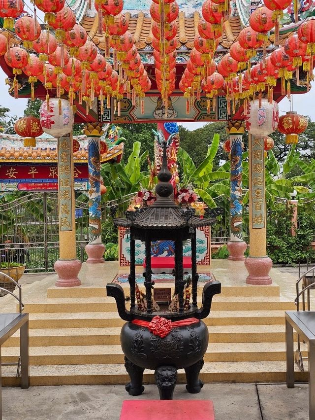 ศาลเจ้าแม่ทับทิม บางพลี