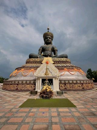 Peace, Mountains, and Giant Buddhas