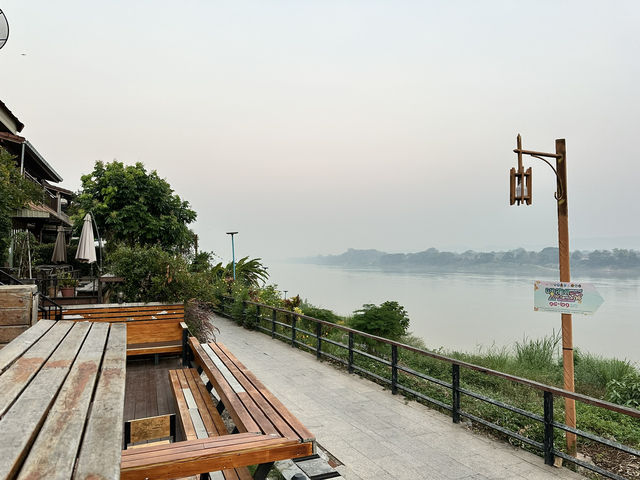 With A View Hotel เชียงคาน