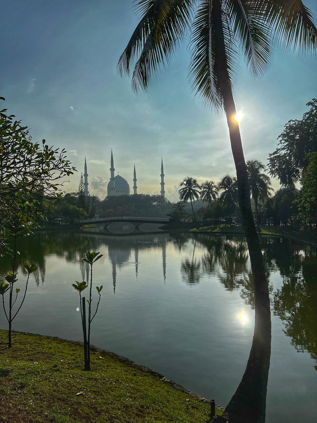 A Peaceful Green Escape in the City: Taman Tasik Shah Alam