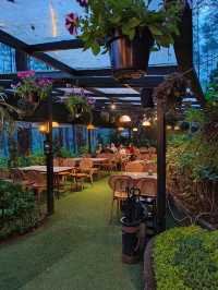 Lapinea Cafe & Resto
