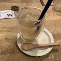 落ち着く雰囲気の吉祥寺の路地裏にある隠れ家カフェ☕️🤍