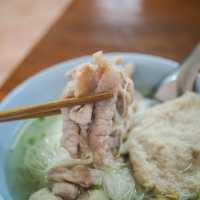 ก๋วยเตี๋ยวน้ำใส เปิดมากว่า 40 ปี