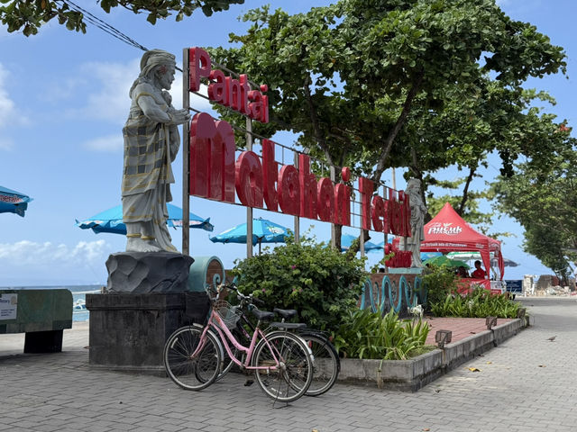 Boarding ferry at Sanur Harbour
