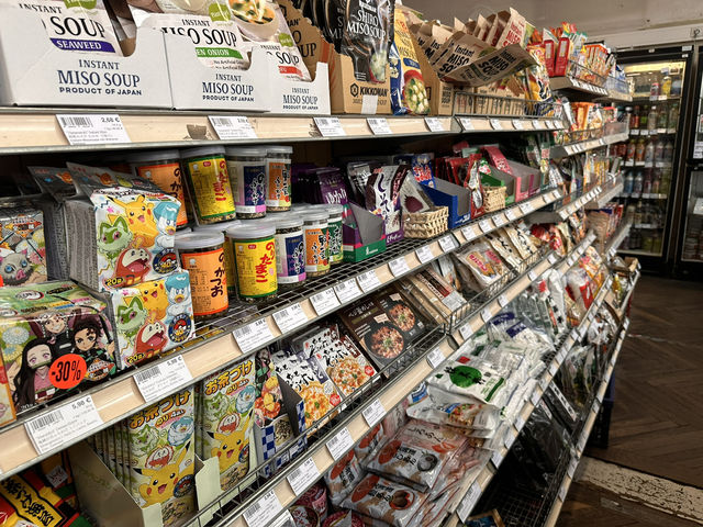 【Nippon-Ya 日本屋｜ウィーンで出会える“日本”】 旅の途中でほっとひと息。ウィーンの“日本”がここにあります🍙