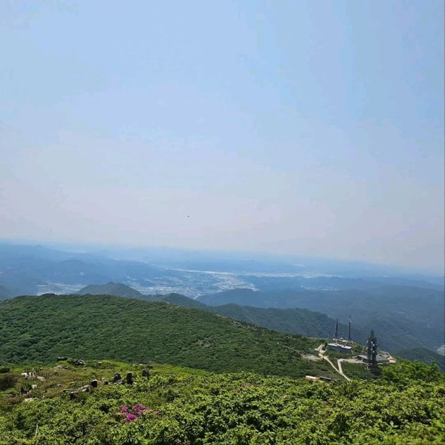 A Day Up Mudeungsan