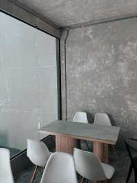 Shade Cafe – ความสงบในสไตล์โมเดิร์นลอฟท์กลางม.อุบล