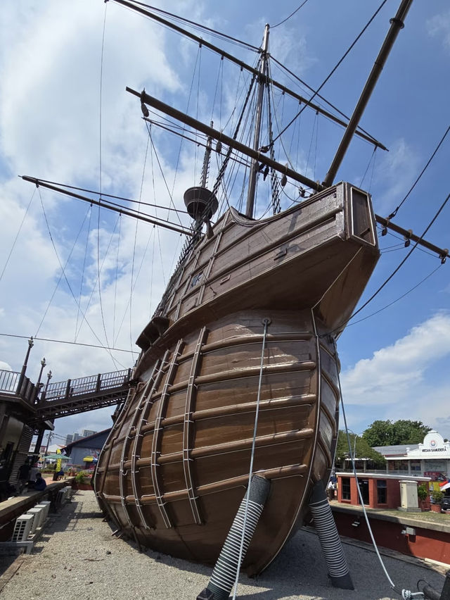 A Nautical Time-Travel on a Shoestring – My Budget Visit to Muzium Samudera, Melaka