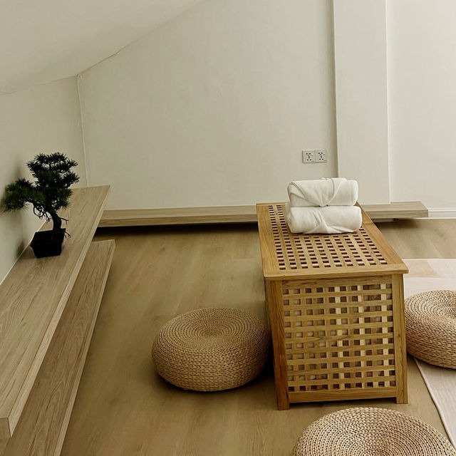 A Playful Stay with Urban Comfort