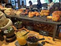 【東京　新宿】MORETHAN TAPAS LOUNGE