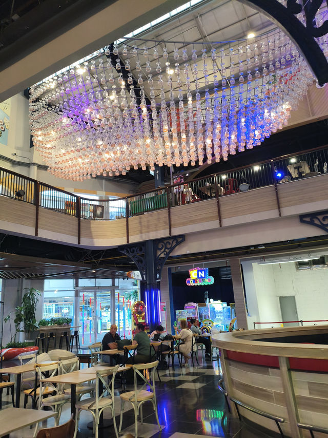 芭達雅｜小而實用的逛街天堂 Central Marina Outlet 男裝女裝都好買 不小心就提滿一袋！