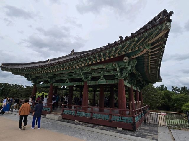 【韓国】慶州　東宮（トングン）と月池（ウォルチ）