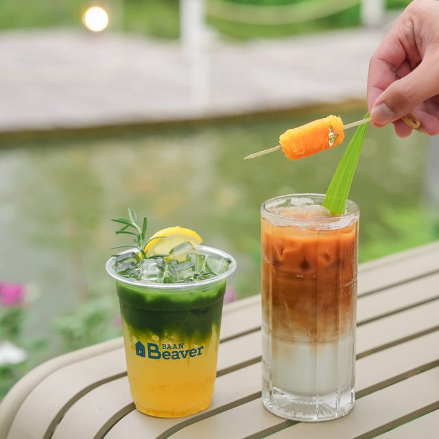 Captain Beaver Cafe