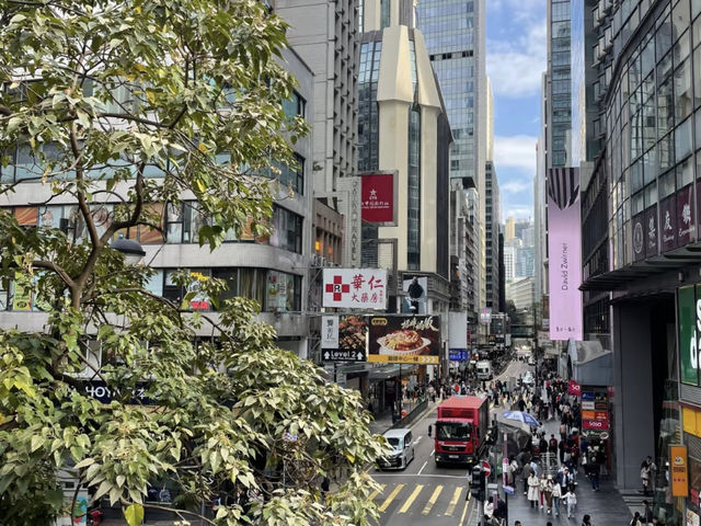 My Hong Kong City Walk: Good Vibes and Cantonese Awakening! 🇭🇰🚶‍♀️
