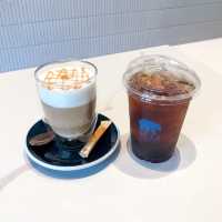 🖤 URZA Urban – คาเฟ่ลับสุดมินิมอลกลางเมืองโคราช