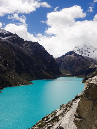 Turquoise Blue Parón Lake 🩵