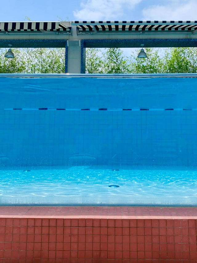 화려하고 예술적인 로비가 인상적인 🌈 용산구 이태원 호캉스 여행가이드🌞