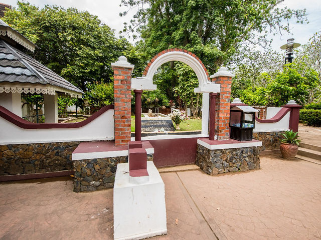 Mahsuri Mausoleum: A Poignant Journey into Langkawi's Heart