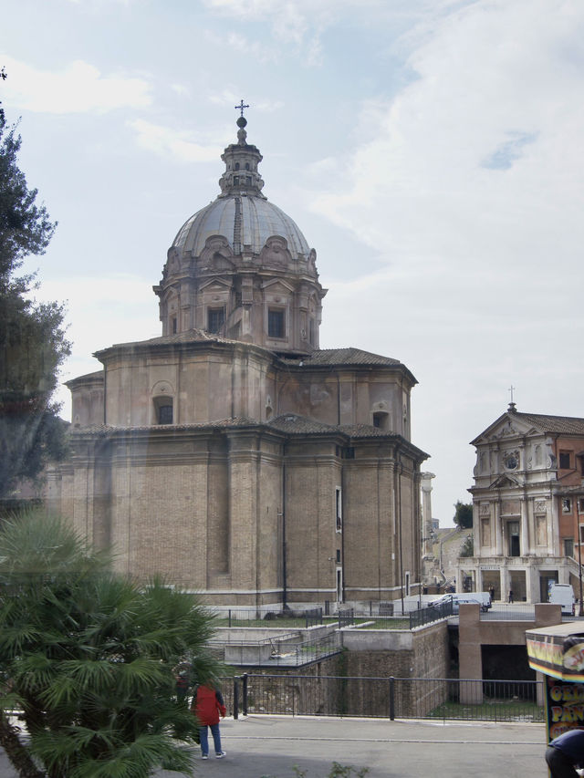 🚶‍♂️Walking Through the Soul of Rome: A Journey Through Time and Stone